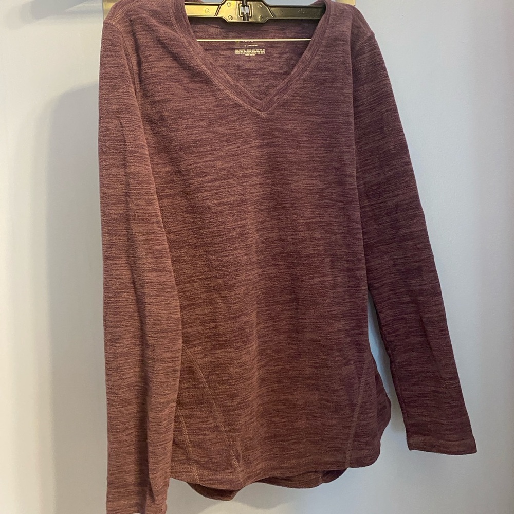 tek gear Heathered Purple Women’s V-Neck Top